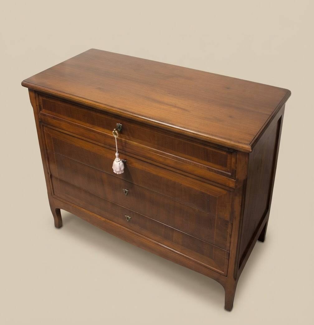 Commode ancienne en noyer, 1880