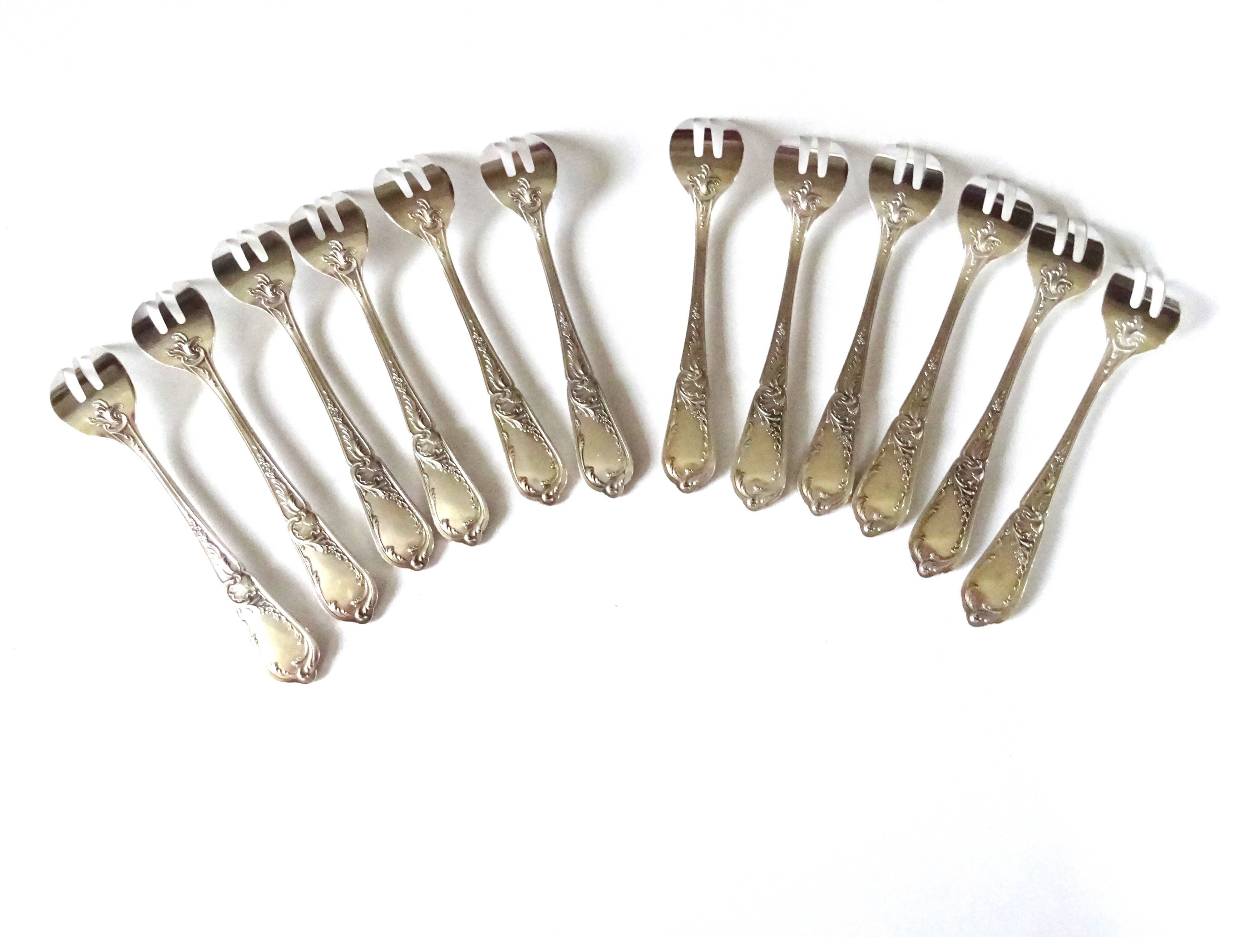 12 silver-plated oyster forks