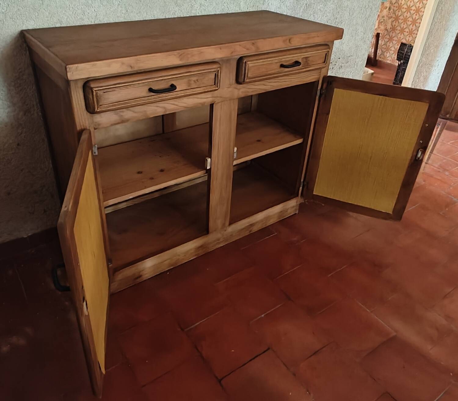 Solid wood sideboard