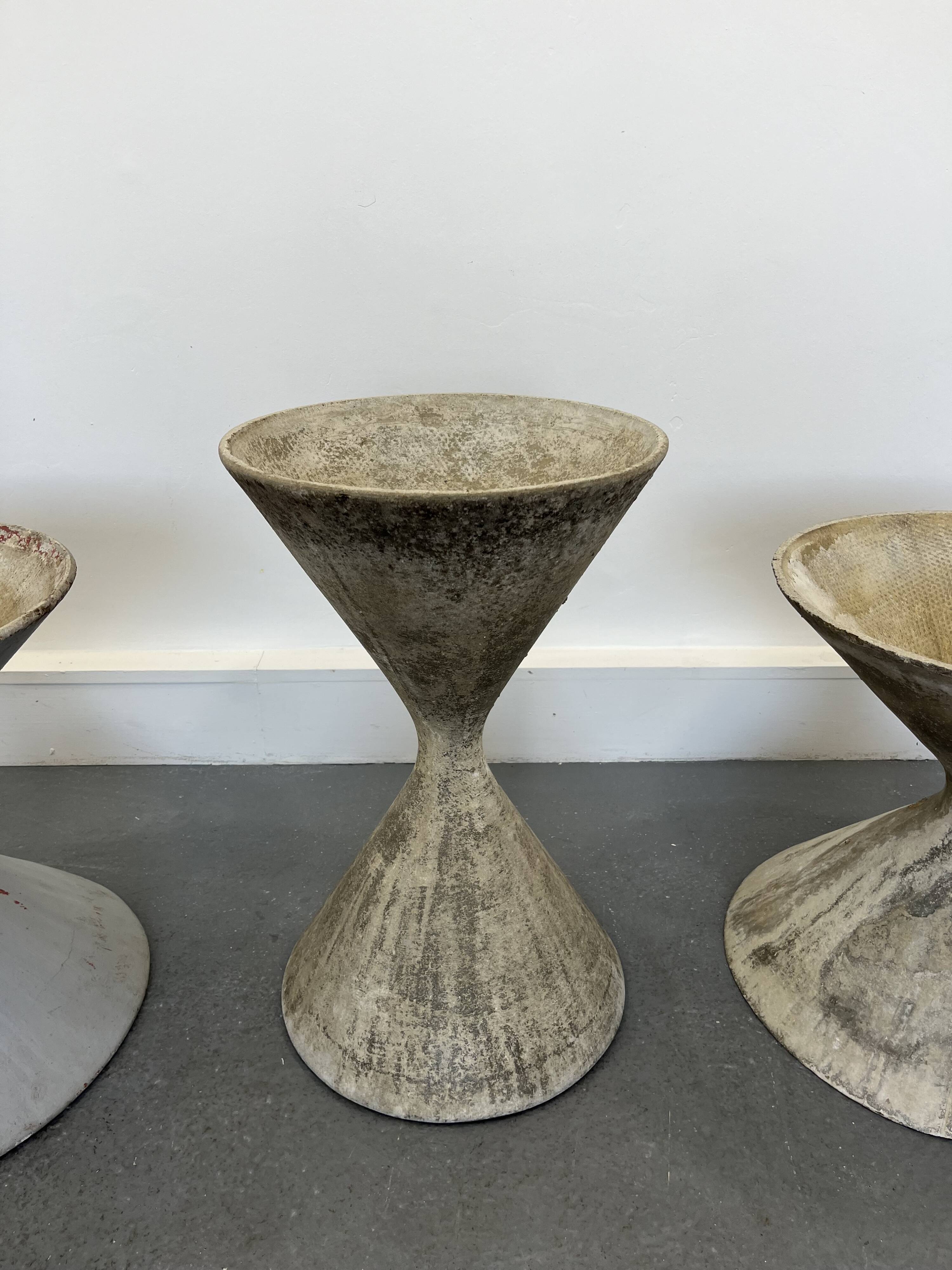 3 planters design Anton Bee assisted by Guhl edition Eternit 1958