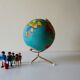 Globe terrestre vintage 1965