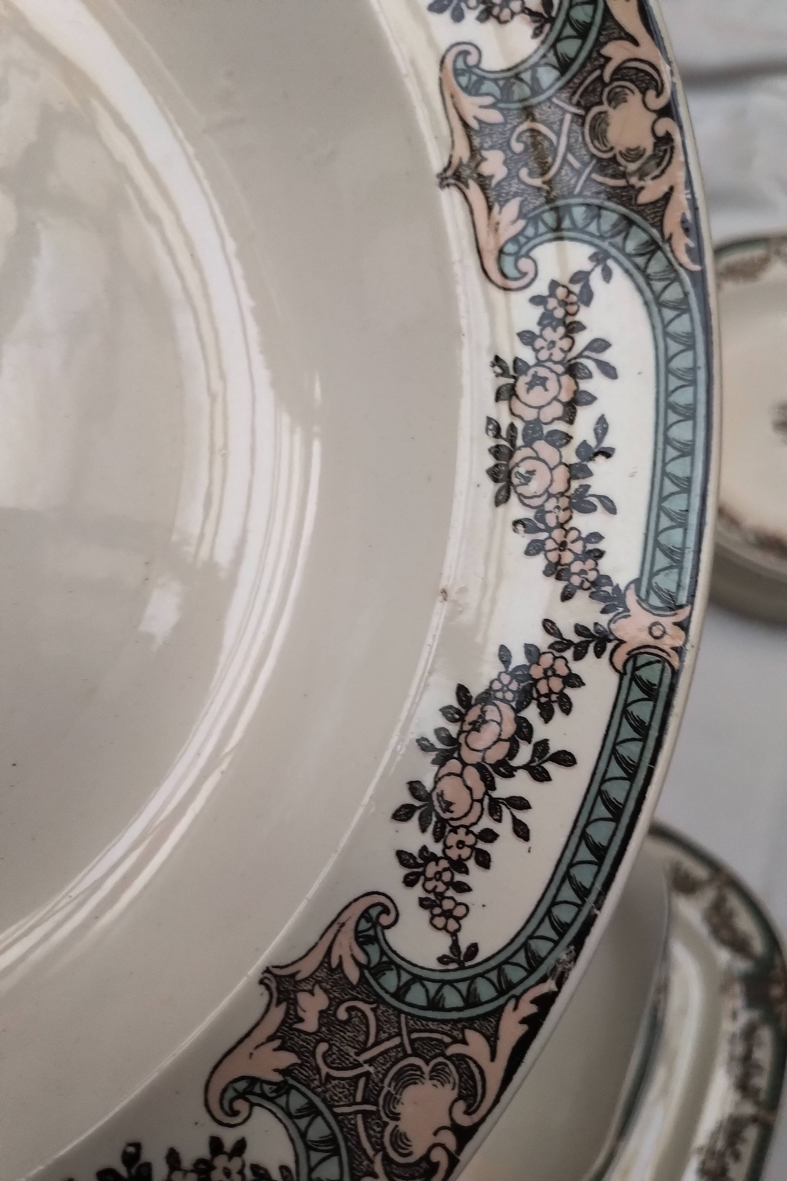 Sarreguemines Dubarry dish set