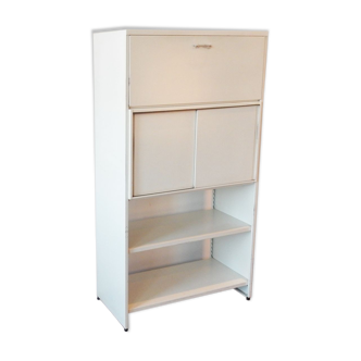 Model cabinet 5600 by André Cordemeyer for Gispen