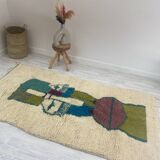 Handmade moroccan berber carpet 264 x 134 cm