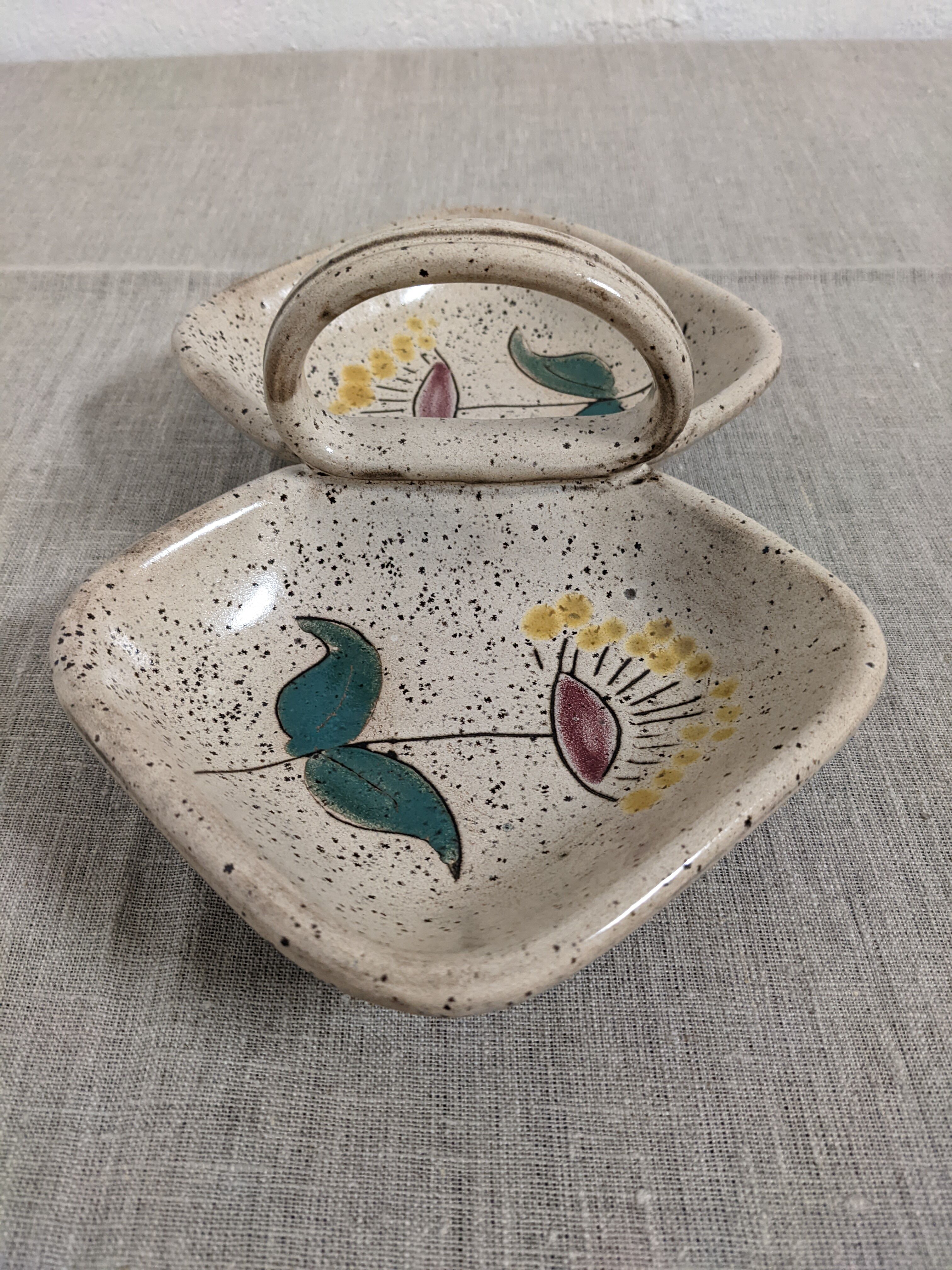 Ceramic ramequin of the 50s/60s The Caves of Dieulefit