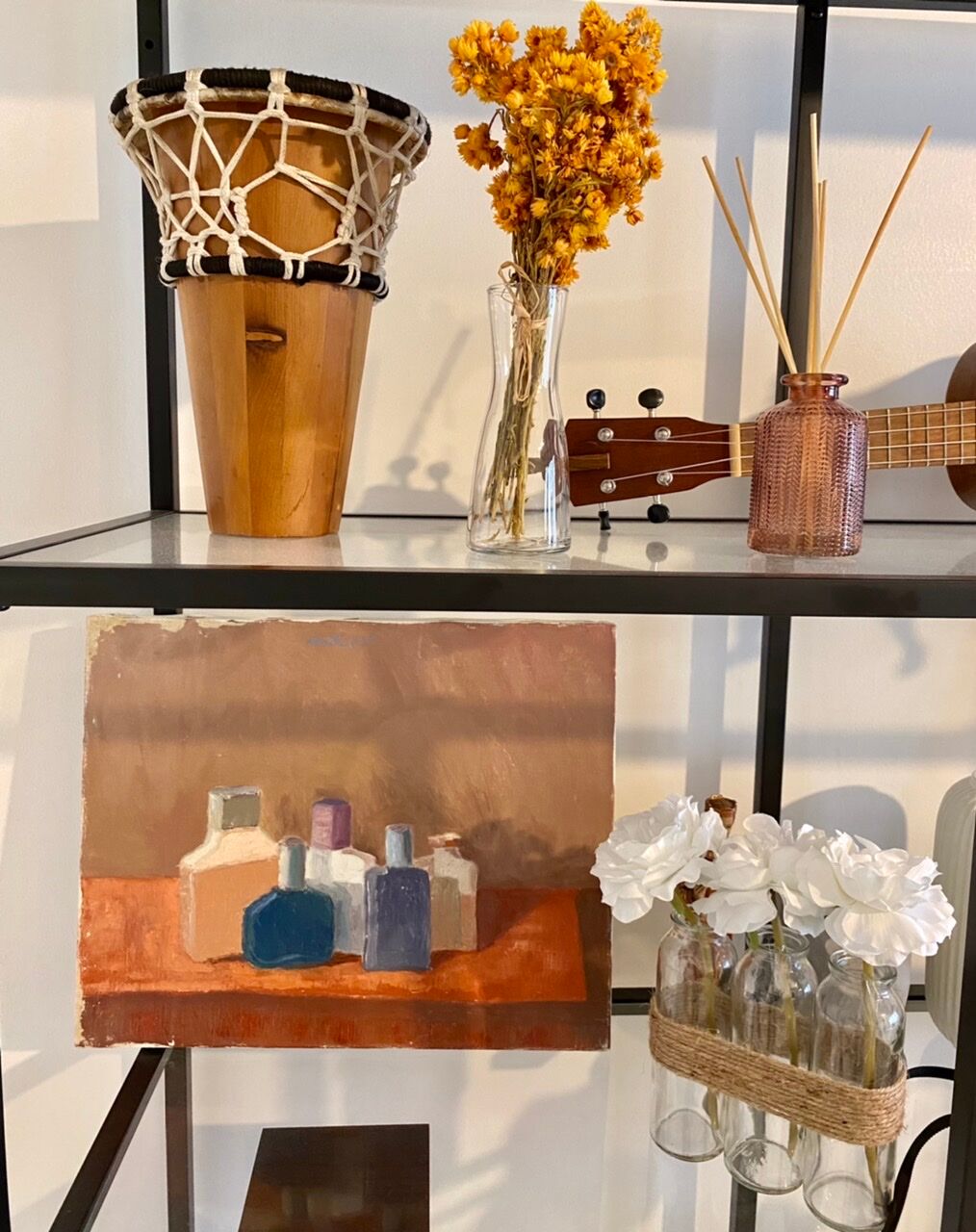 Old painting, still life with bottles, signed Milliquet (1896-1982)