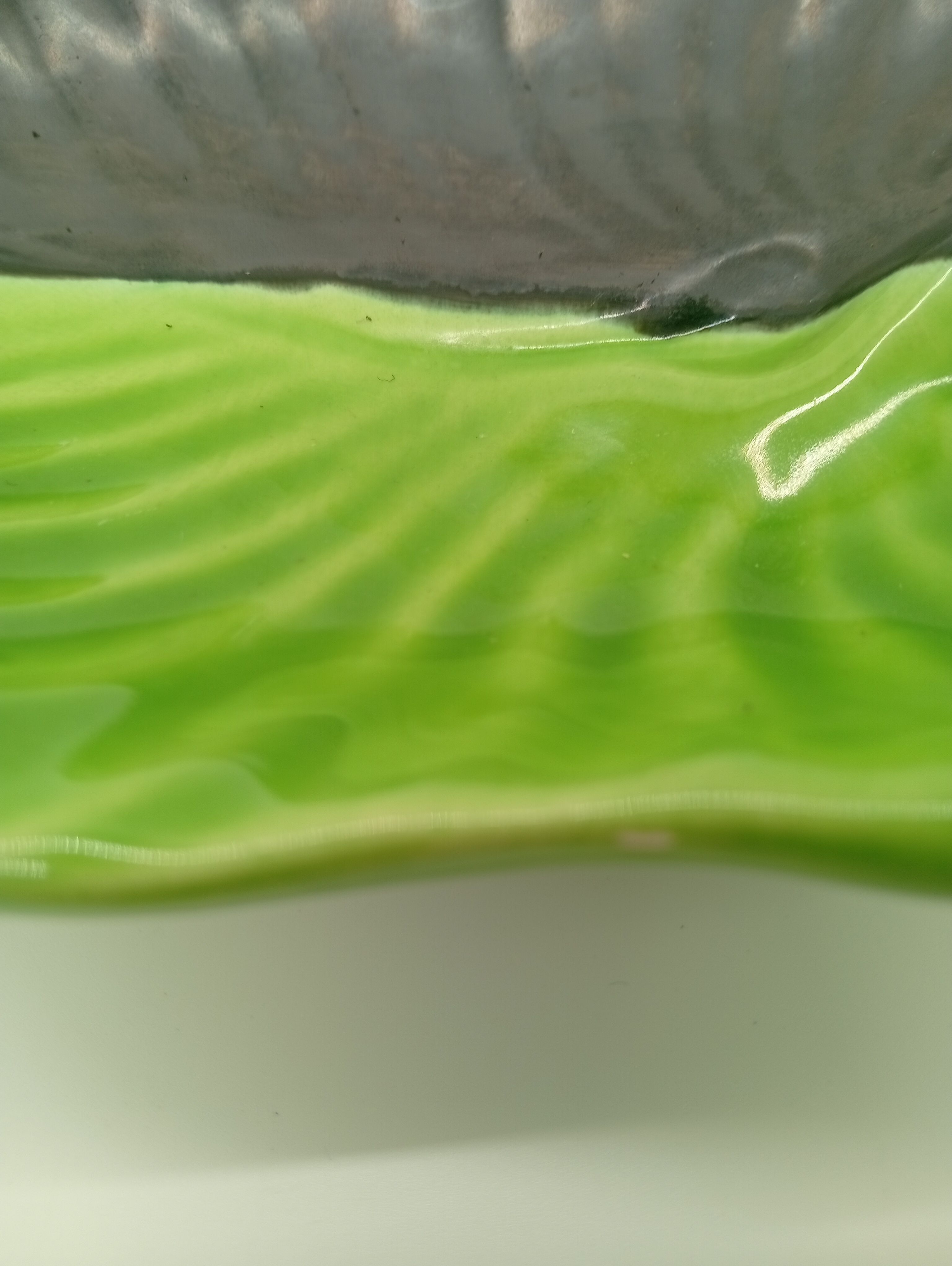 SAP Vallauris Vintage Leaf Bowl Two-Tone Ceramic Green Black 50s 60s
