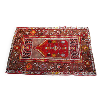 Kirsehir prayer rug, Anatolia, Turkey.