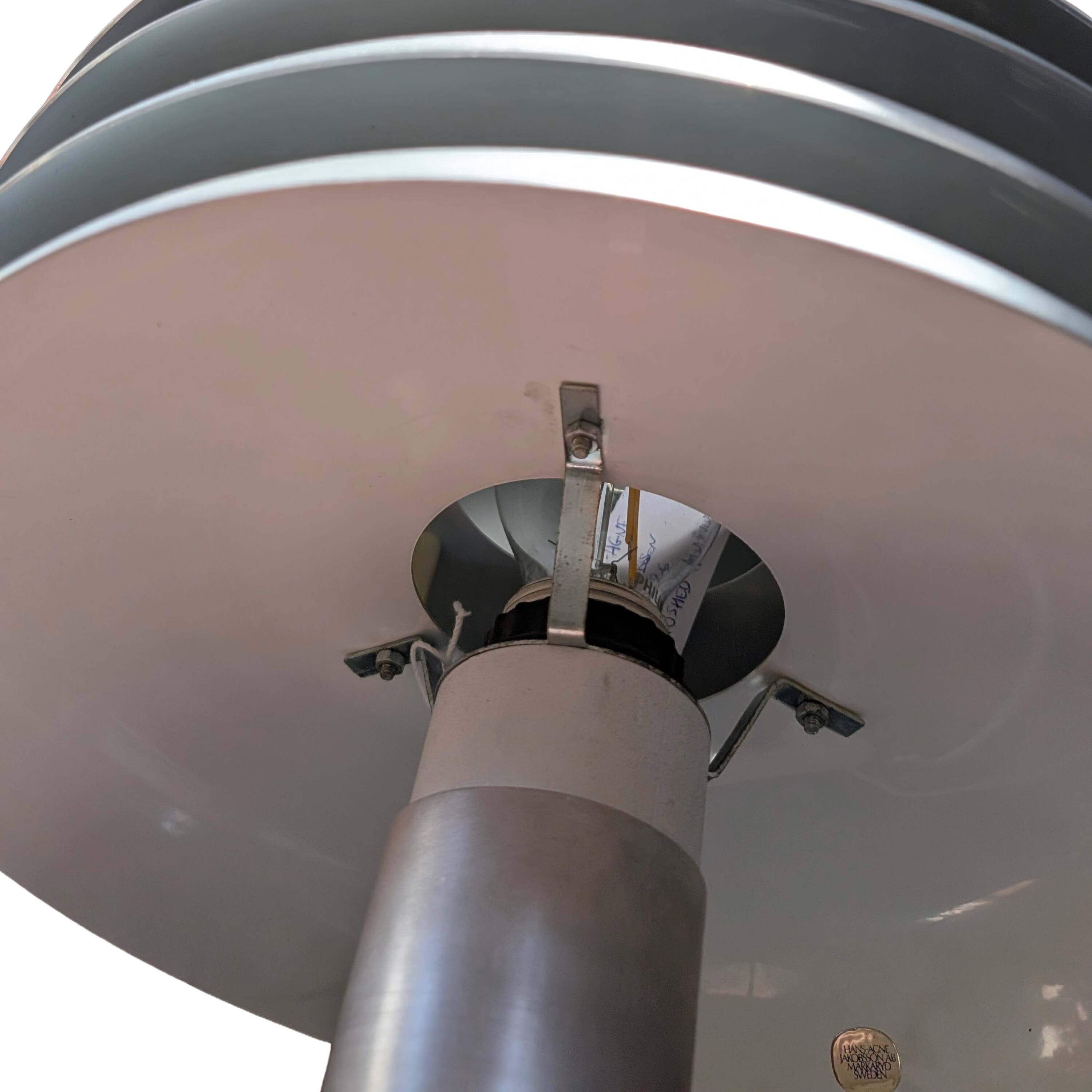 Lampe à poser champignon BN 26 de Hans-Agne Jakobsson en aluminium brossé
