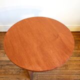 Wooden coffee table / Round side table