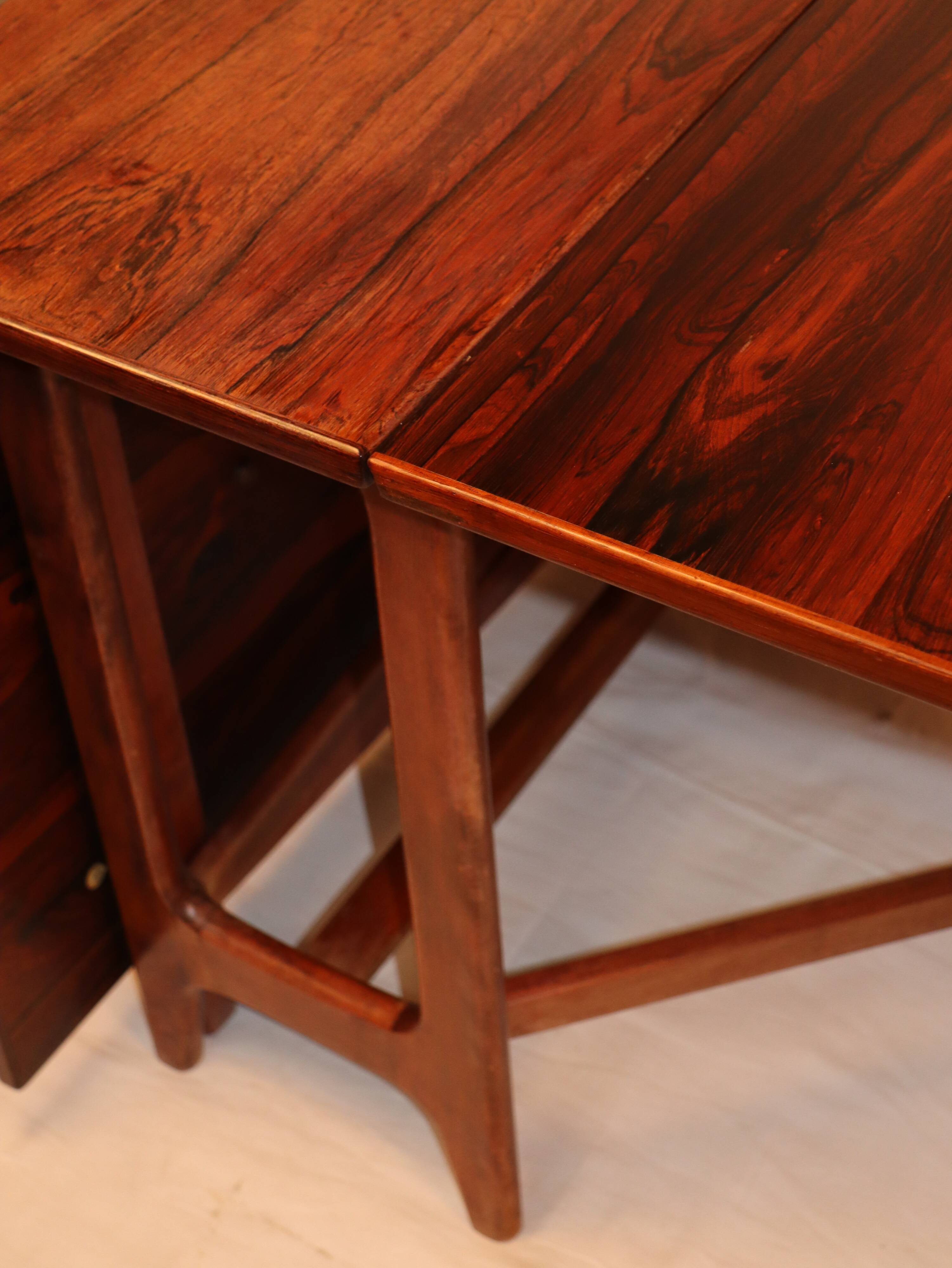 Bendt Winge scandinavian rosewood expandable table, 1960