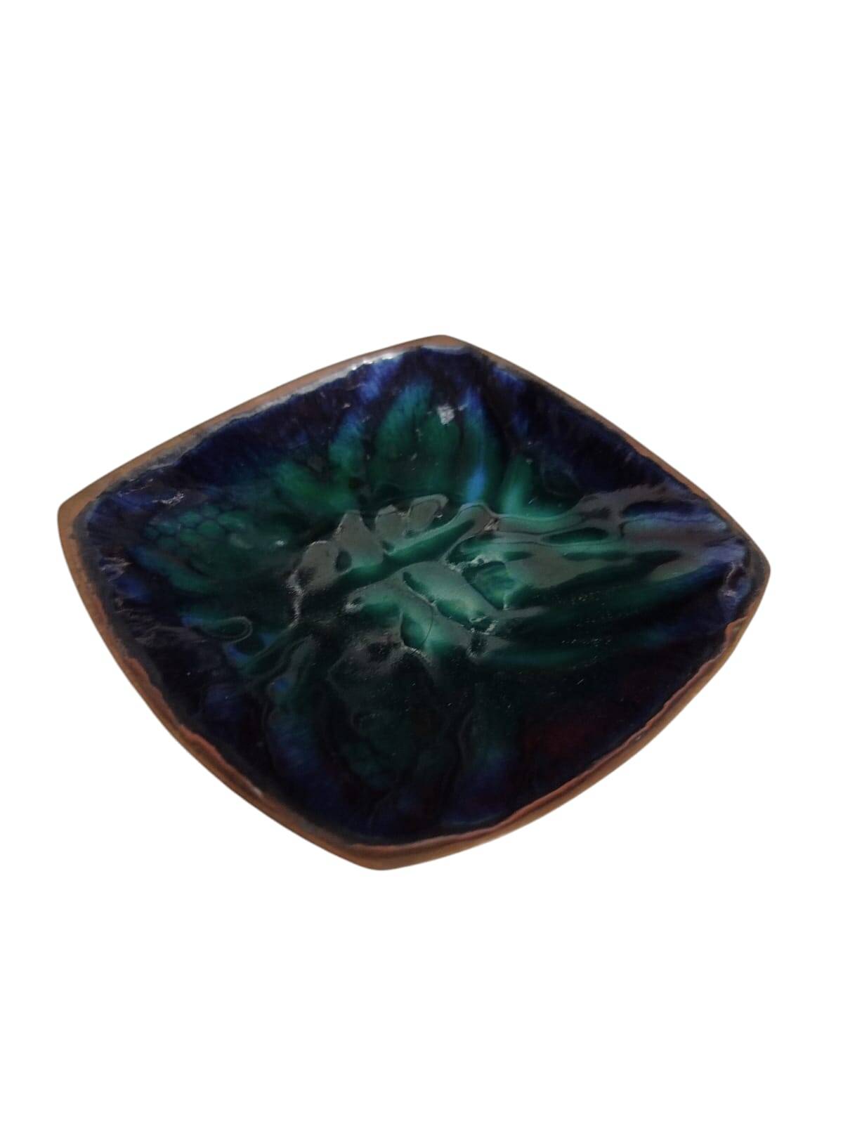 5 old enamelled copper dishes