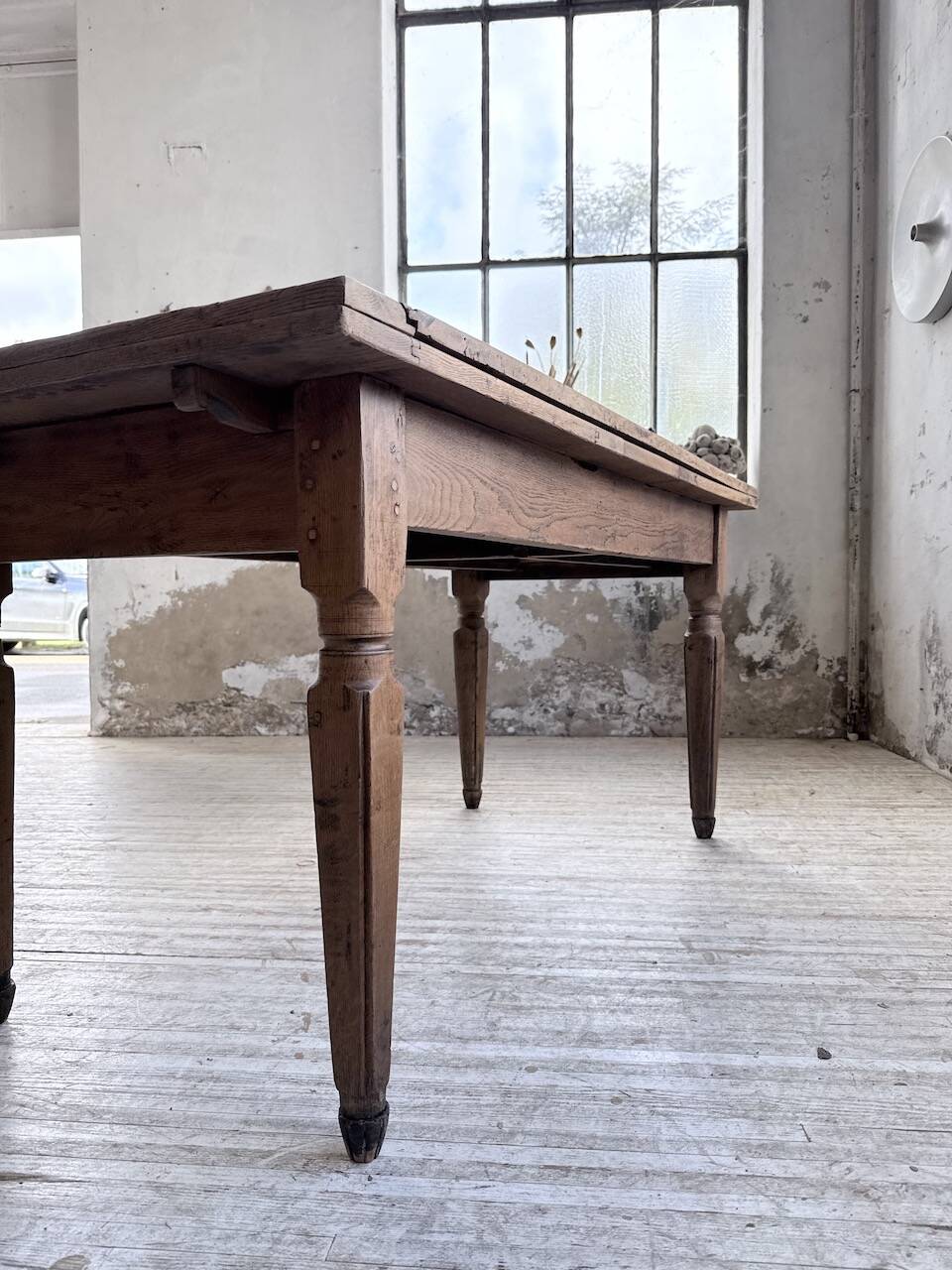 Solid oak farmhouse table with integrated extensions 1950