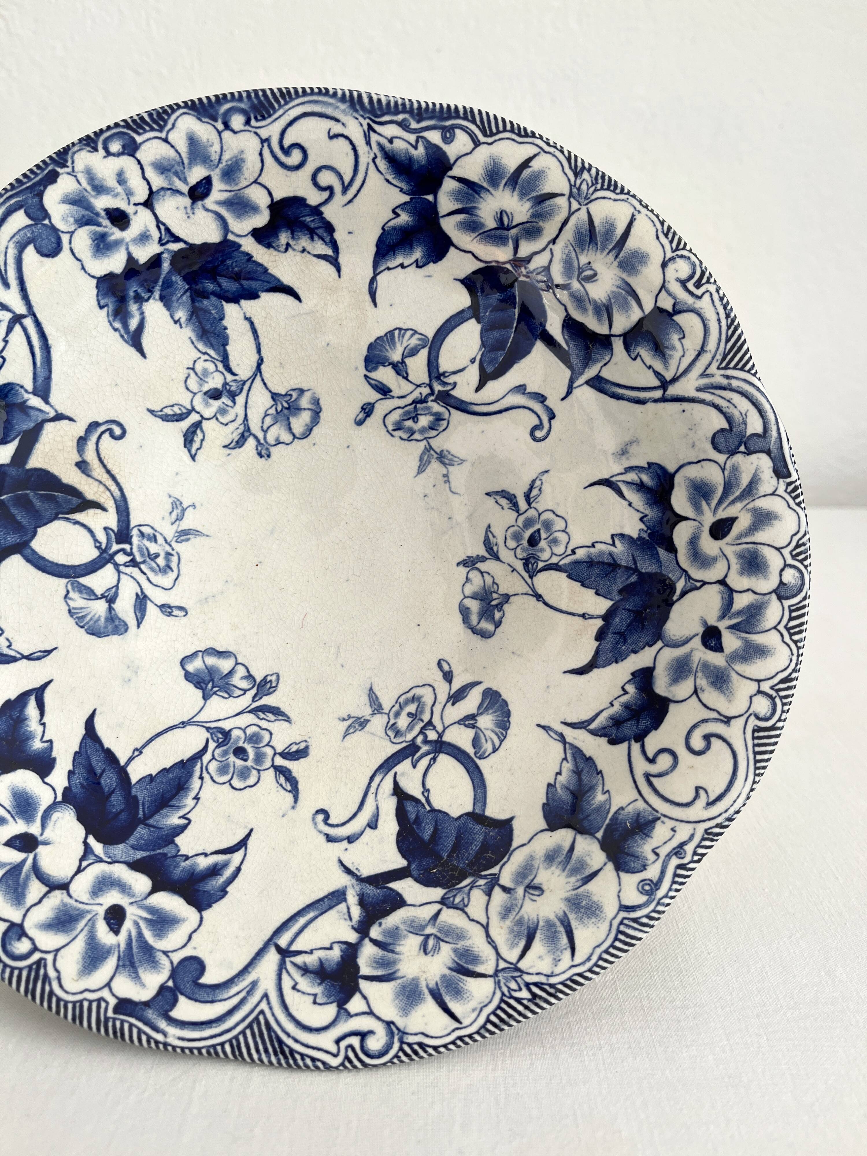 "Flora" ironstone fruit bowl, Creil and Montereau