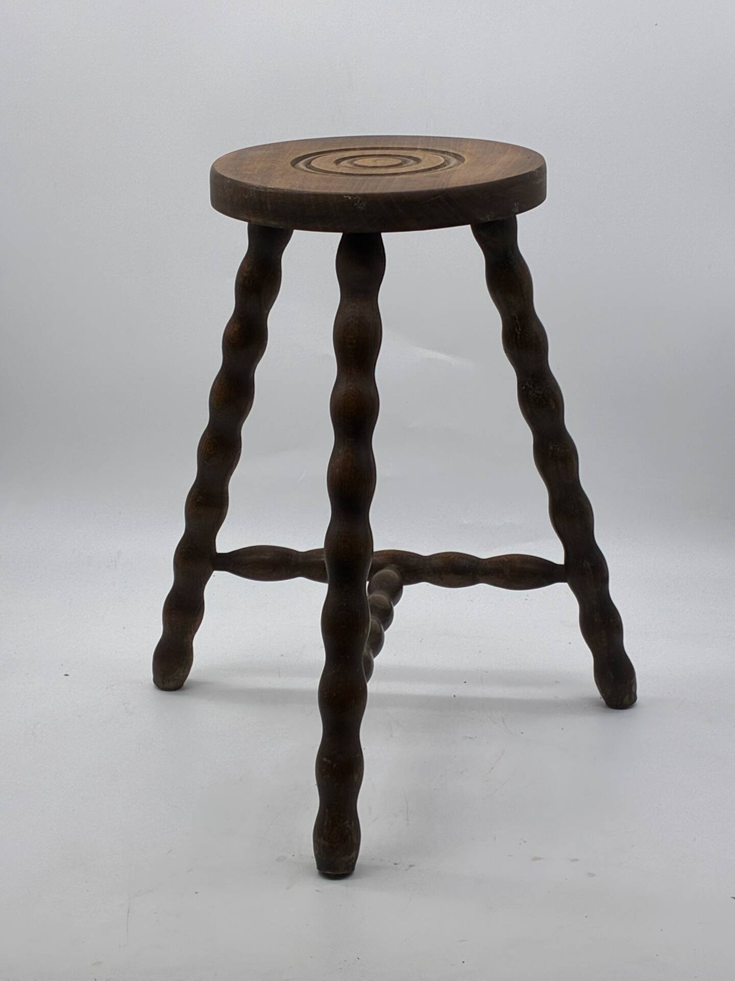 Vintage turned wood stool / plant stand / side table