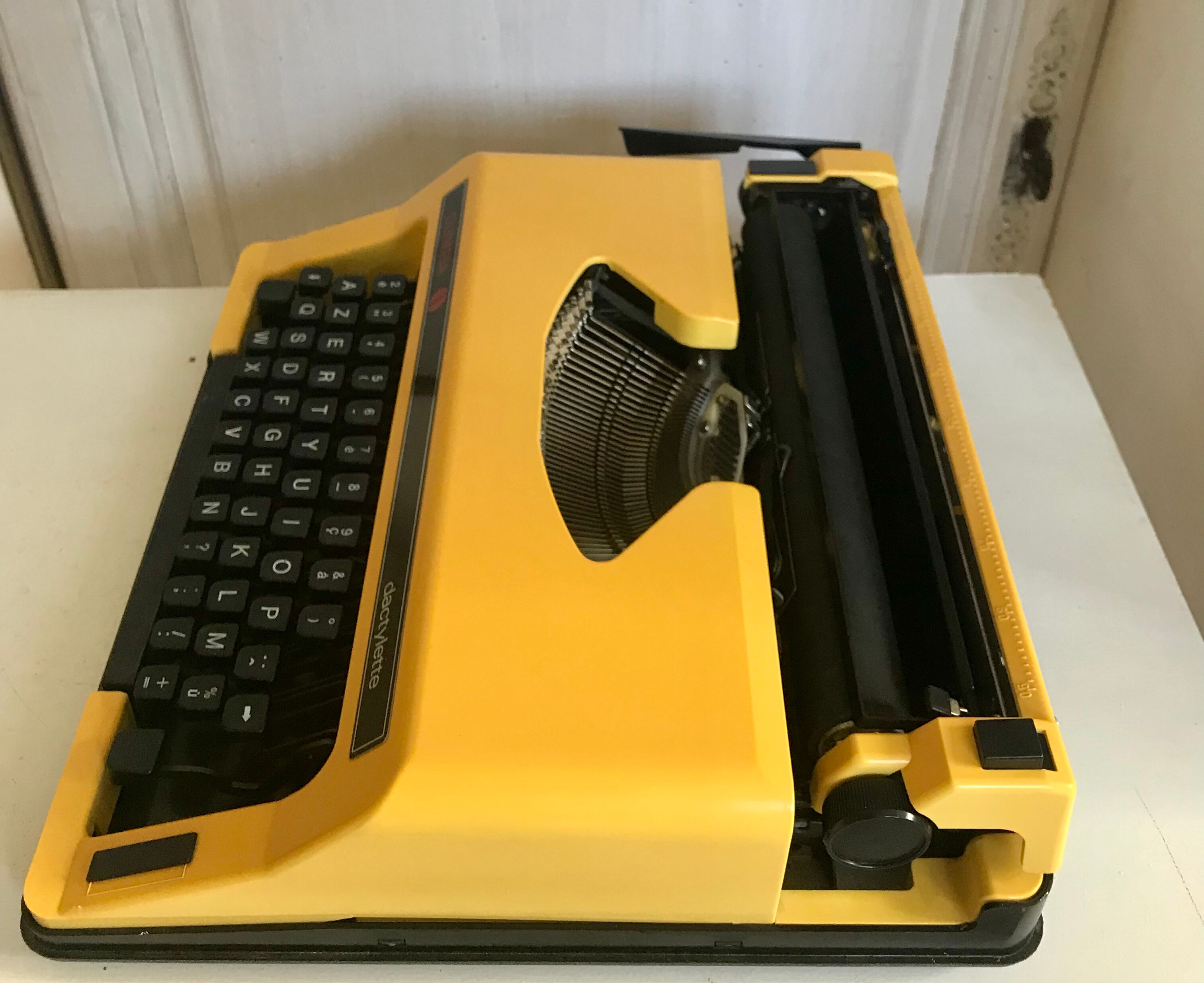 Typewriter Olympia Dactylette