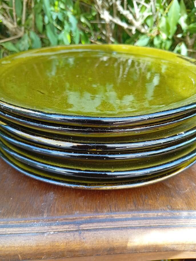 6 large handmade ceramic plates