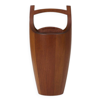 Wooden ice bucket by Jens Quitsgaard