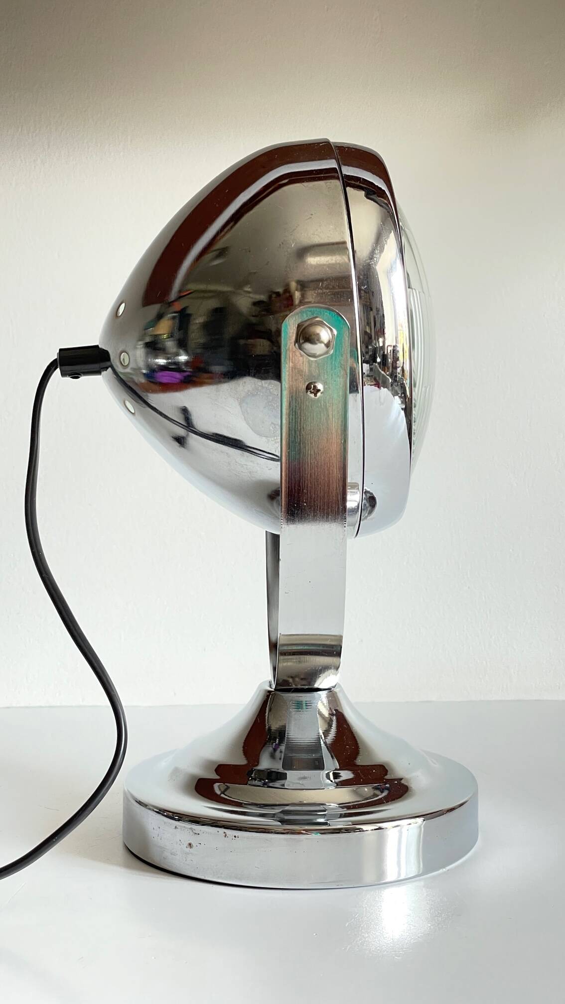 Chrome-plated metal headlight bulb, 1990s