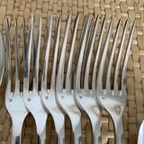 18-piece place setting set