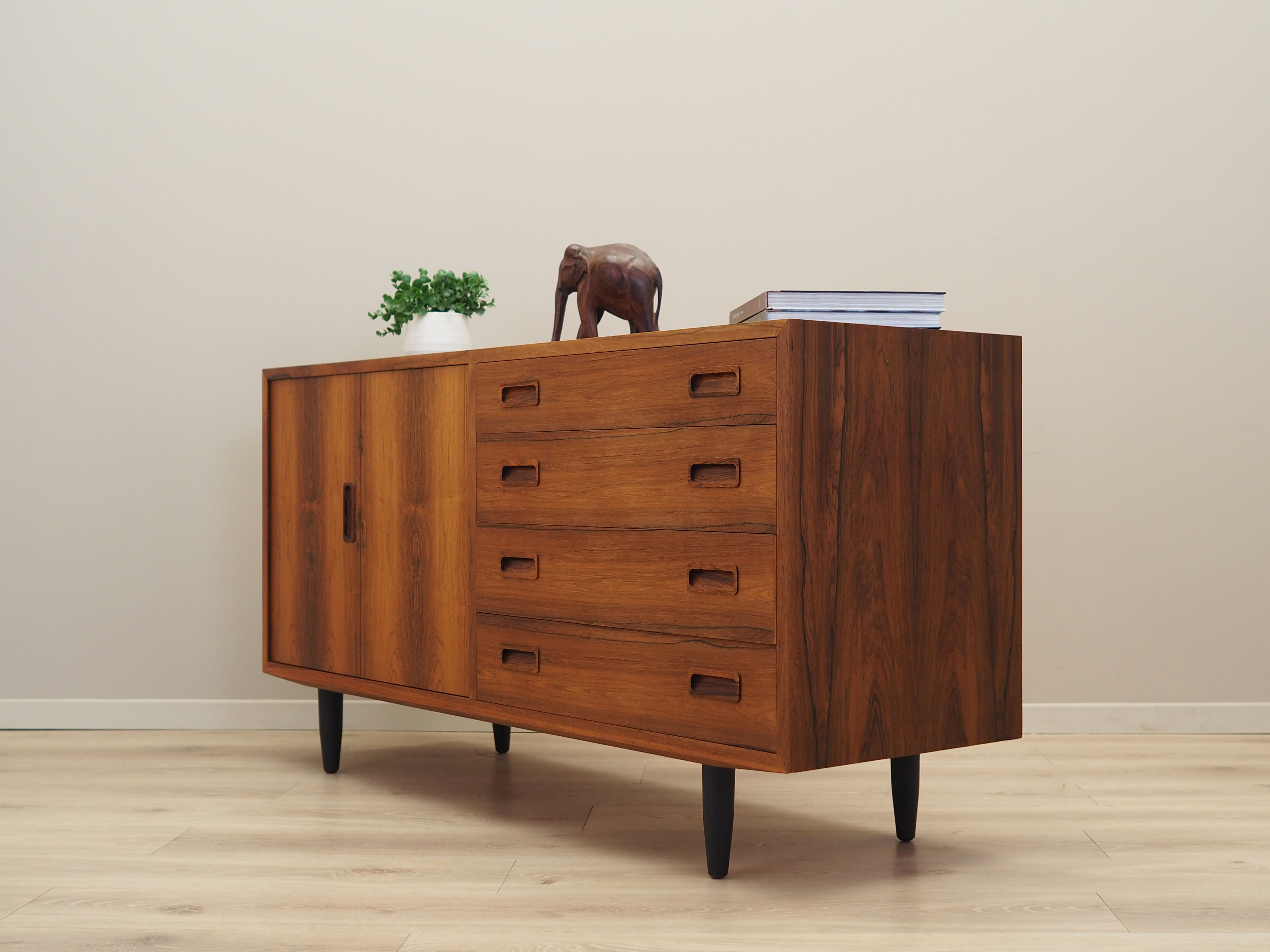 Rosewood dresser, Danish design, 1970s, designer: Carlo Jensen, production: Hundevad