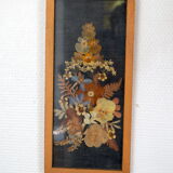 Frame dried flowers