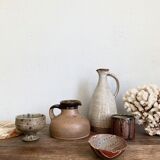 Coral XXL on its foot