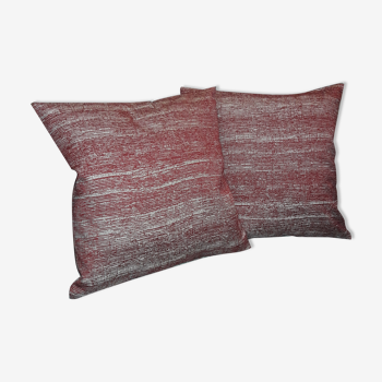 Pair of cushions with Lelièvre Resources fabric