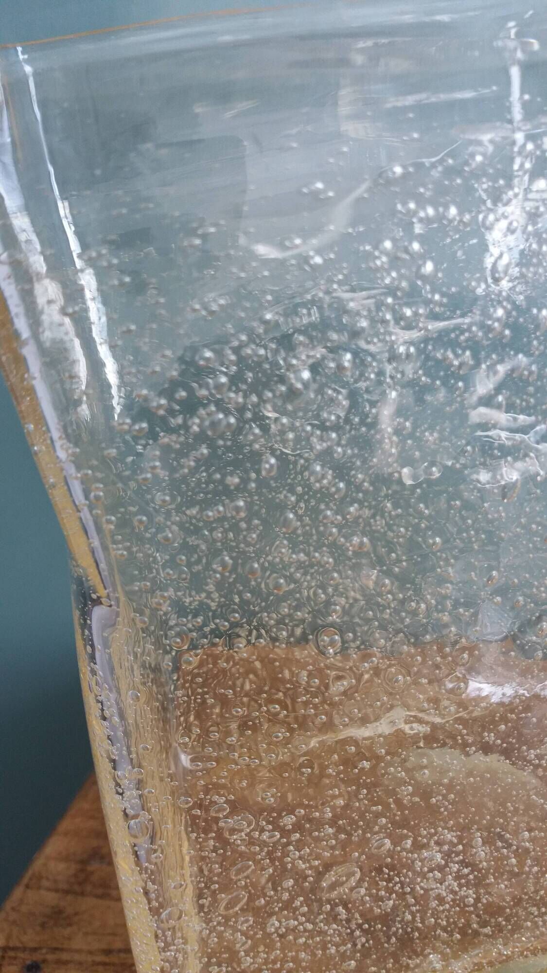 Bubble glass vase