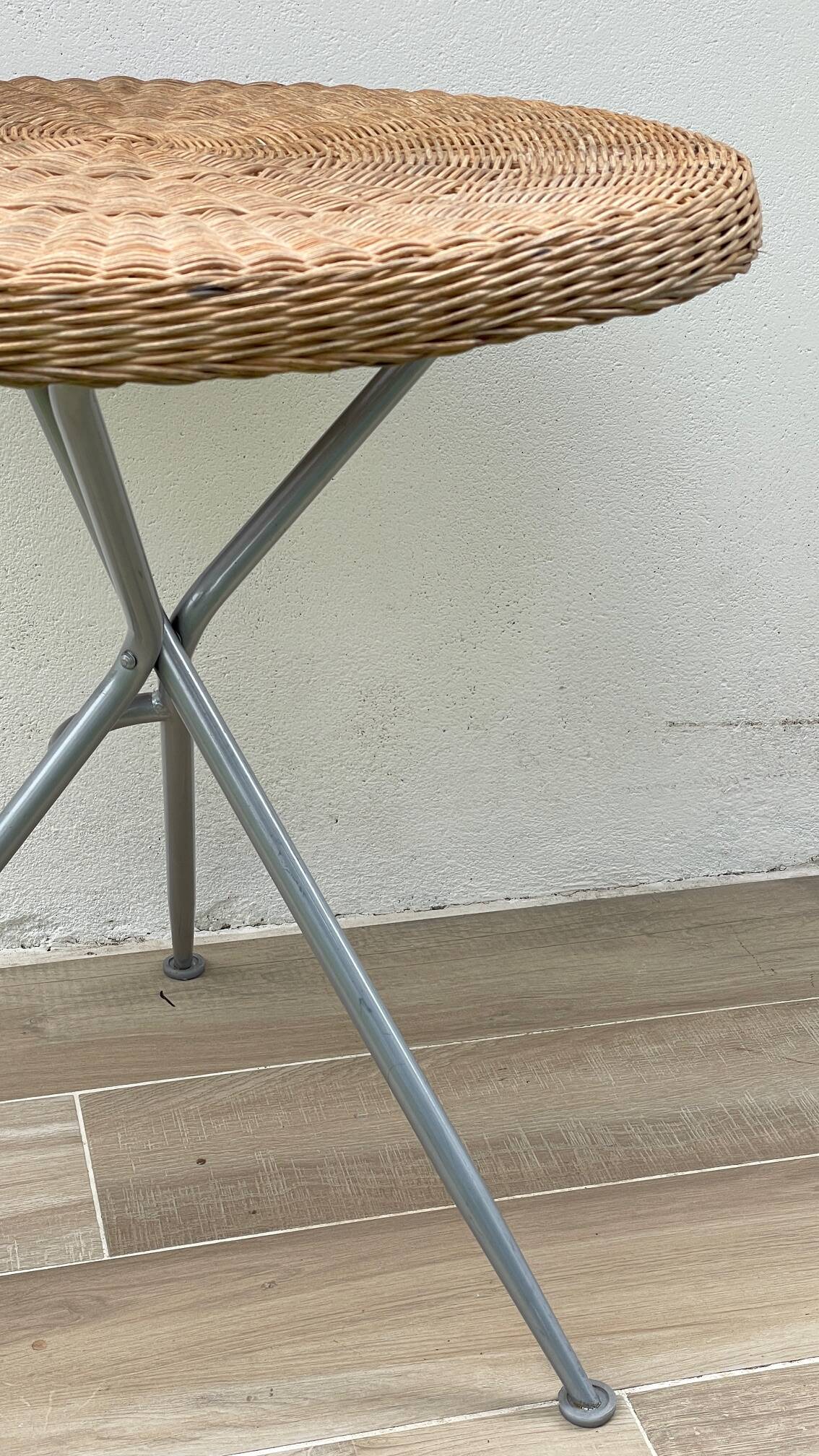 Rattan and lacquered metal folding table