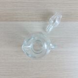 Glass decanter with handle