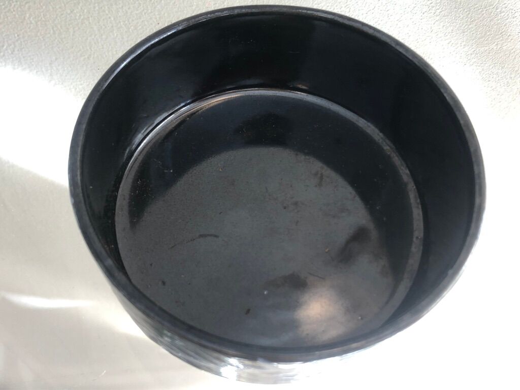 Ceramic box with its lid