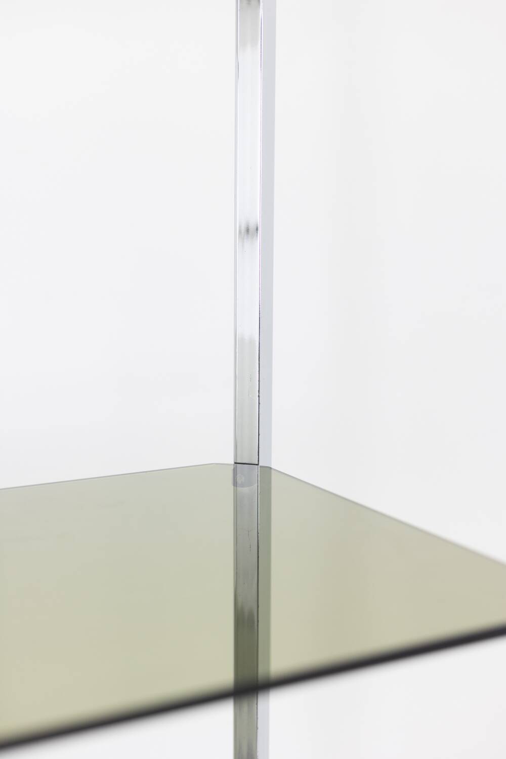 Pair of 6-shelf shelves with chrome-plated metal frames. 1970s.