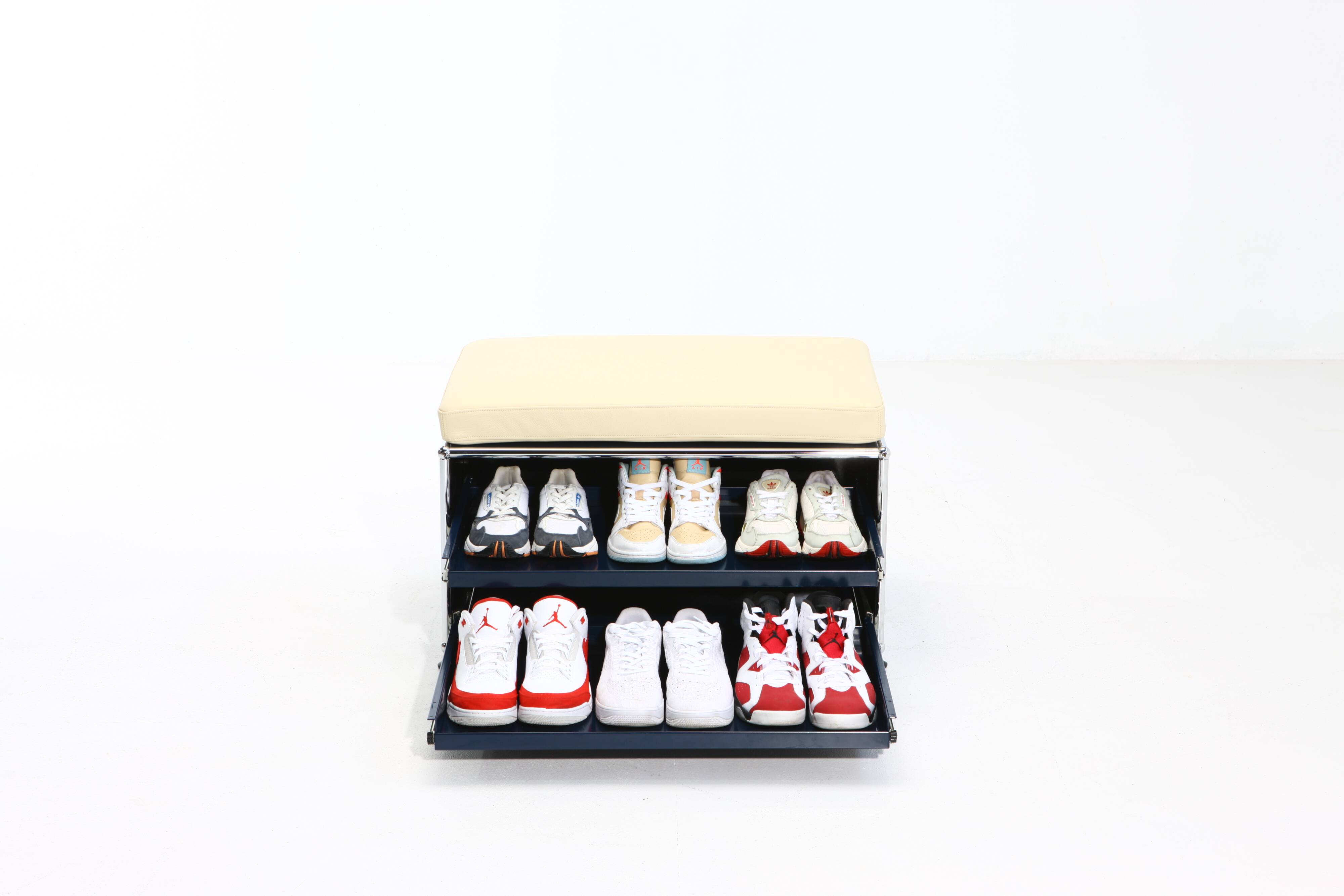 storage furniture with seating Usm Haller