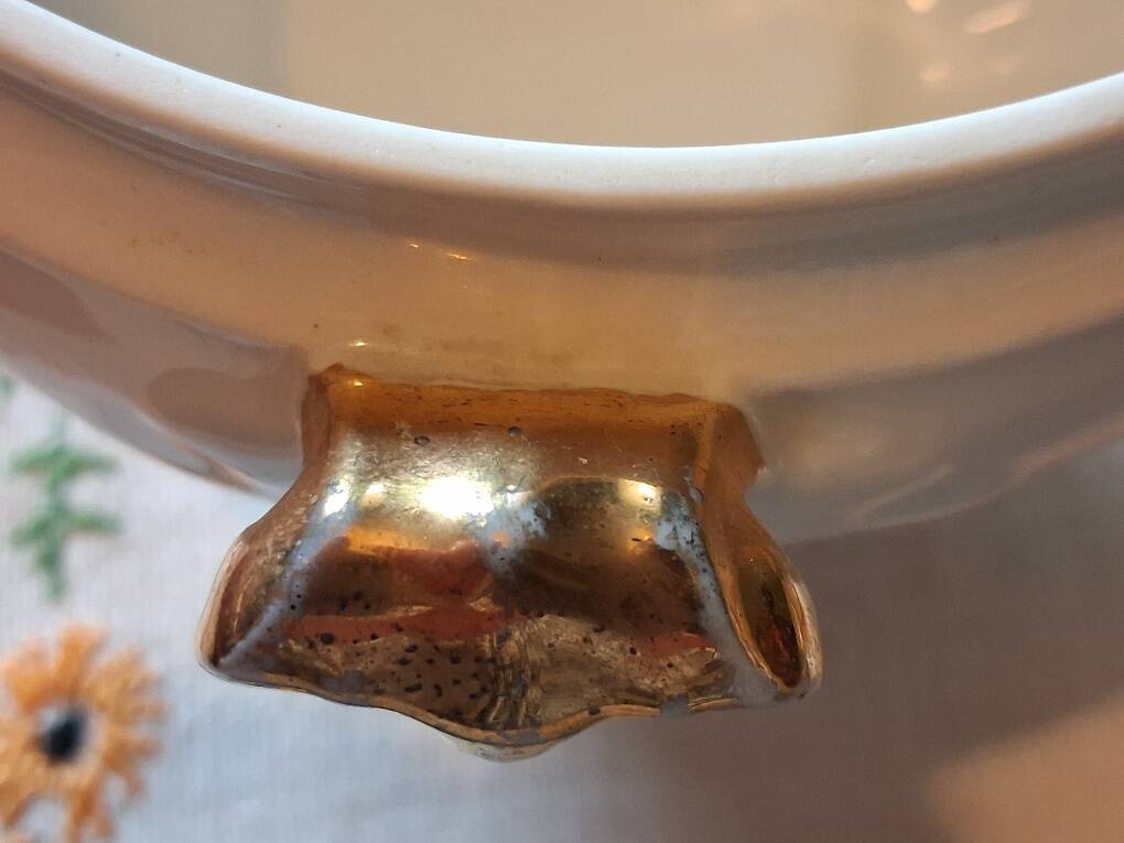 Antique porcelain sweet box from Limoges - William Guérin