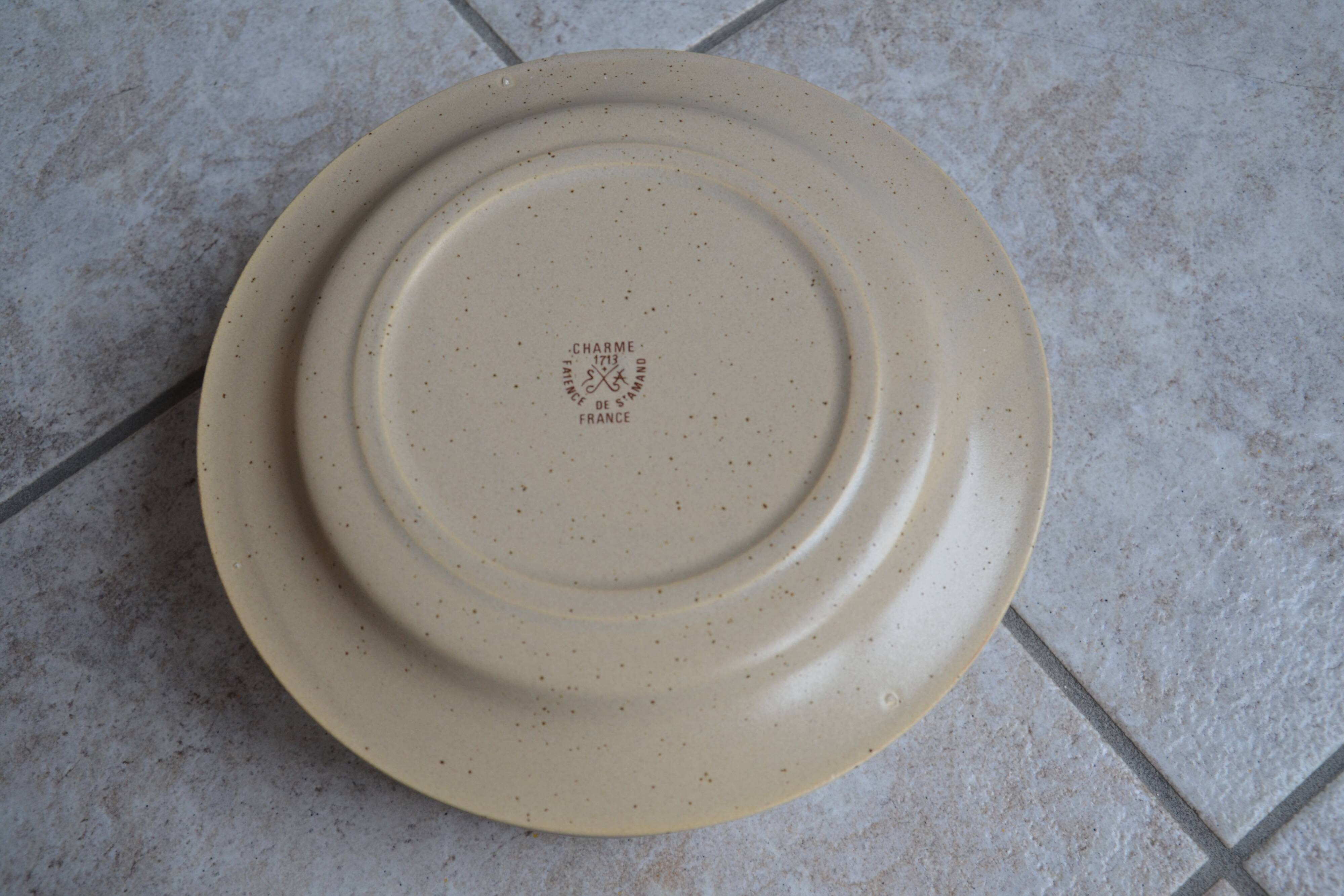 Set of pink earthenware plates Saint-Amand model Charme
