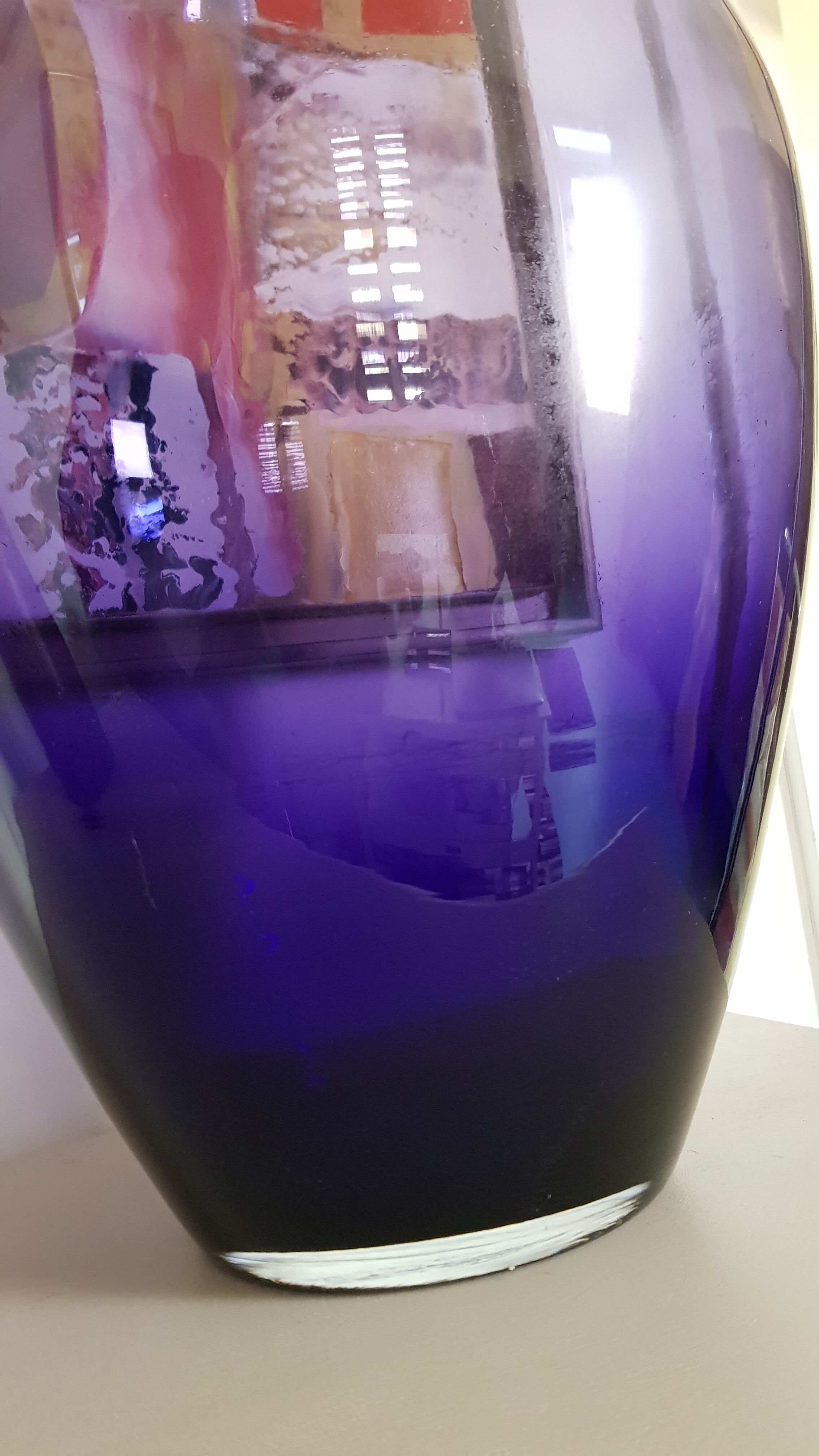Glass vase