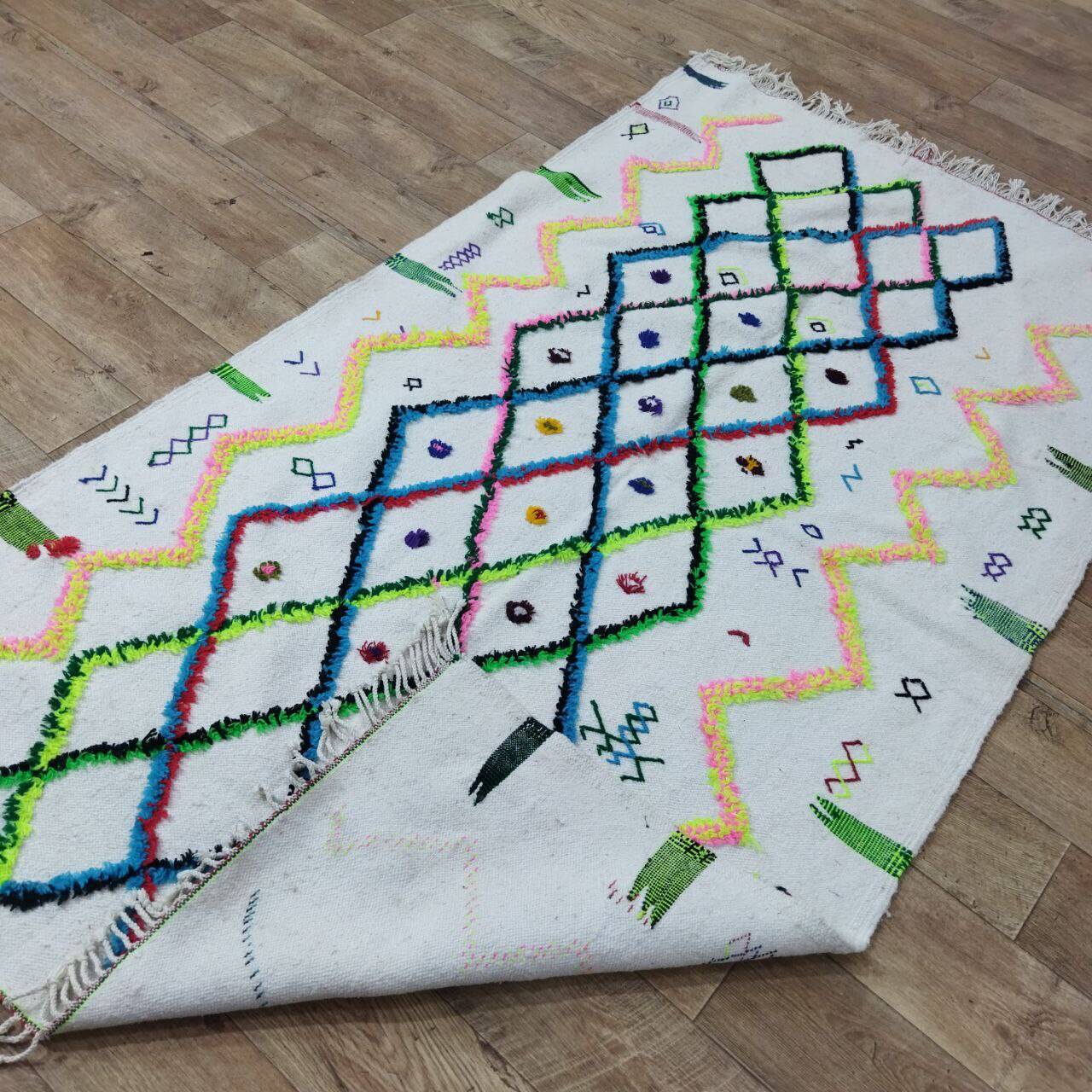 Handmade Moroccan Berber rug 222 x 128 cm