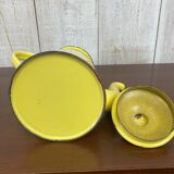 Yellow enamelled coffee maker