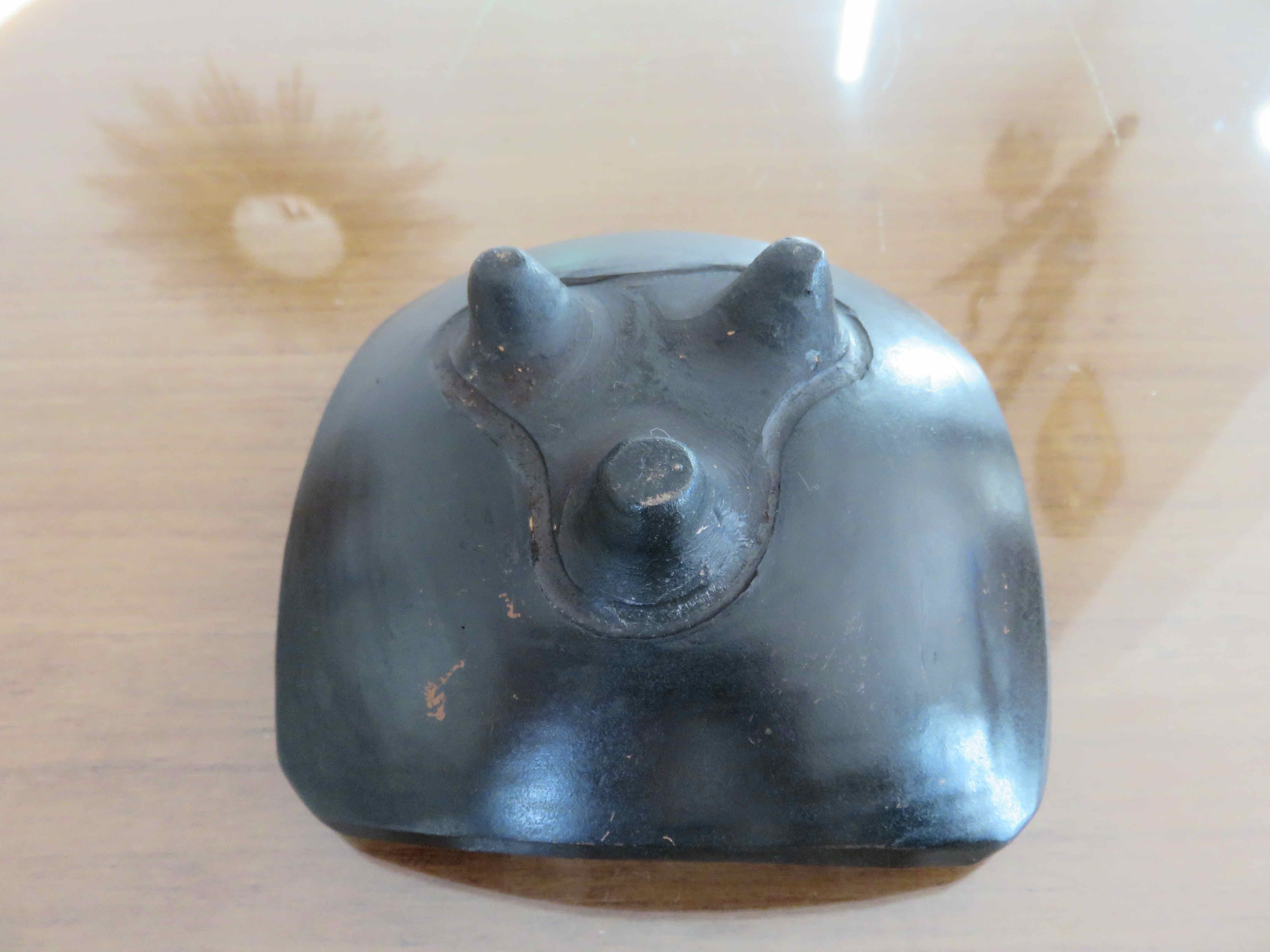 Ethnic tidy, tripod, terracotta 60s