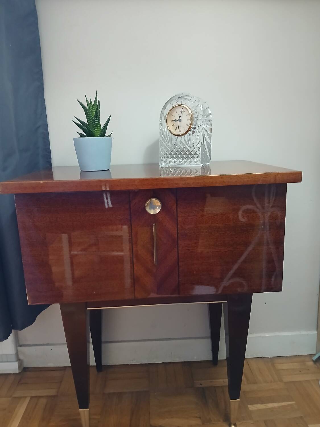 Vintage wooden and brass bedside table – 1950s design – r style