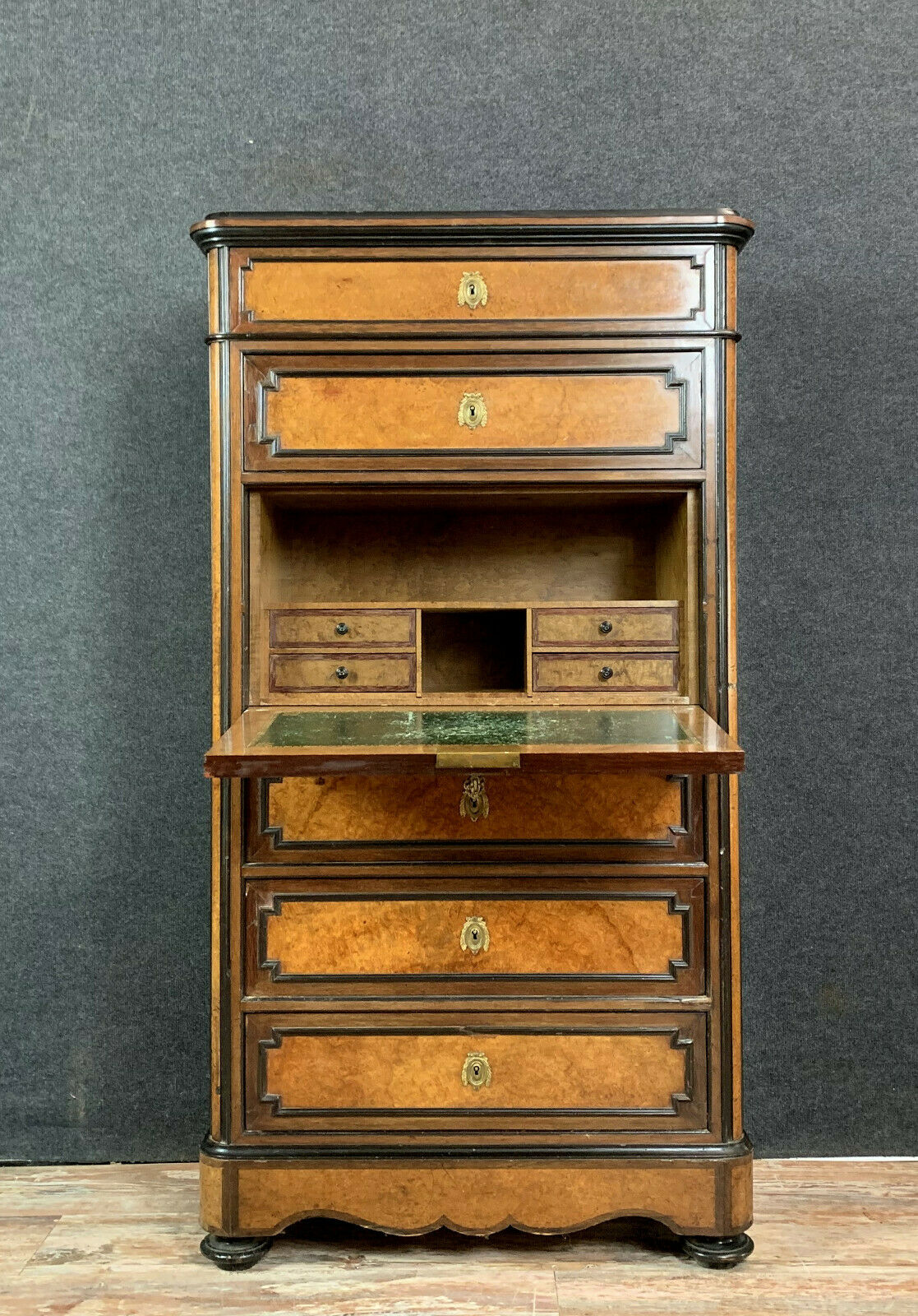 Napoleon III era secretary in elm and walnut marquetry