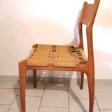 Scandinavian style Chair Gessef