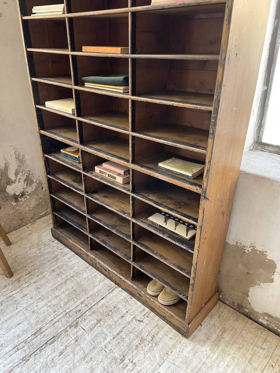 XL 1900 bookcase shelf