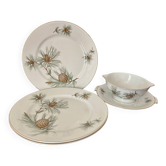 Lot 3 assiettes et saucière en porcelaine Rosenthal