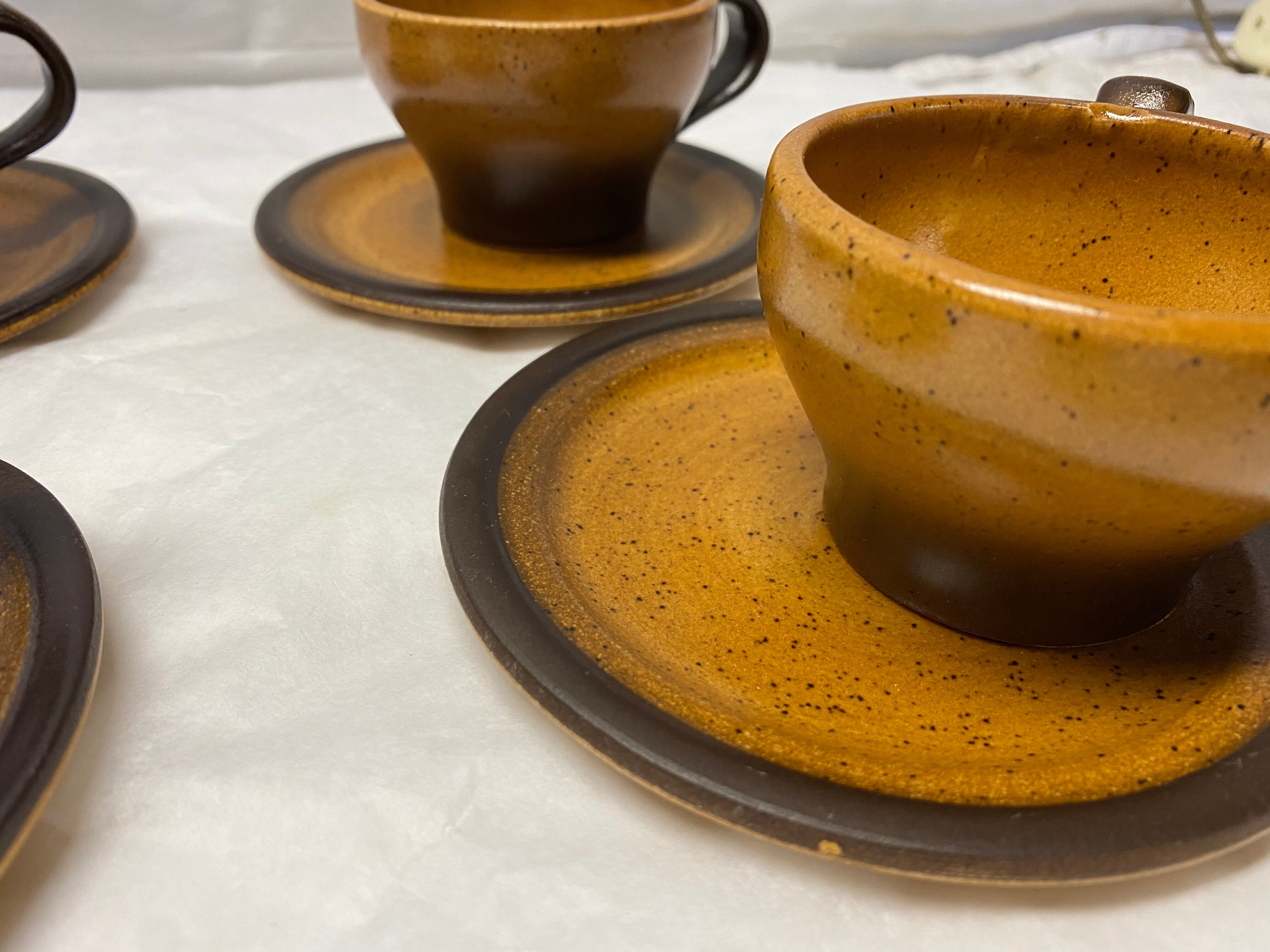 Set of 6 saint Amand sandstone cups