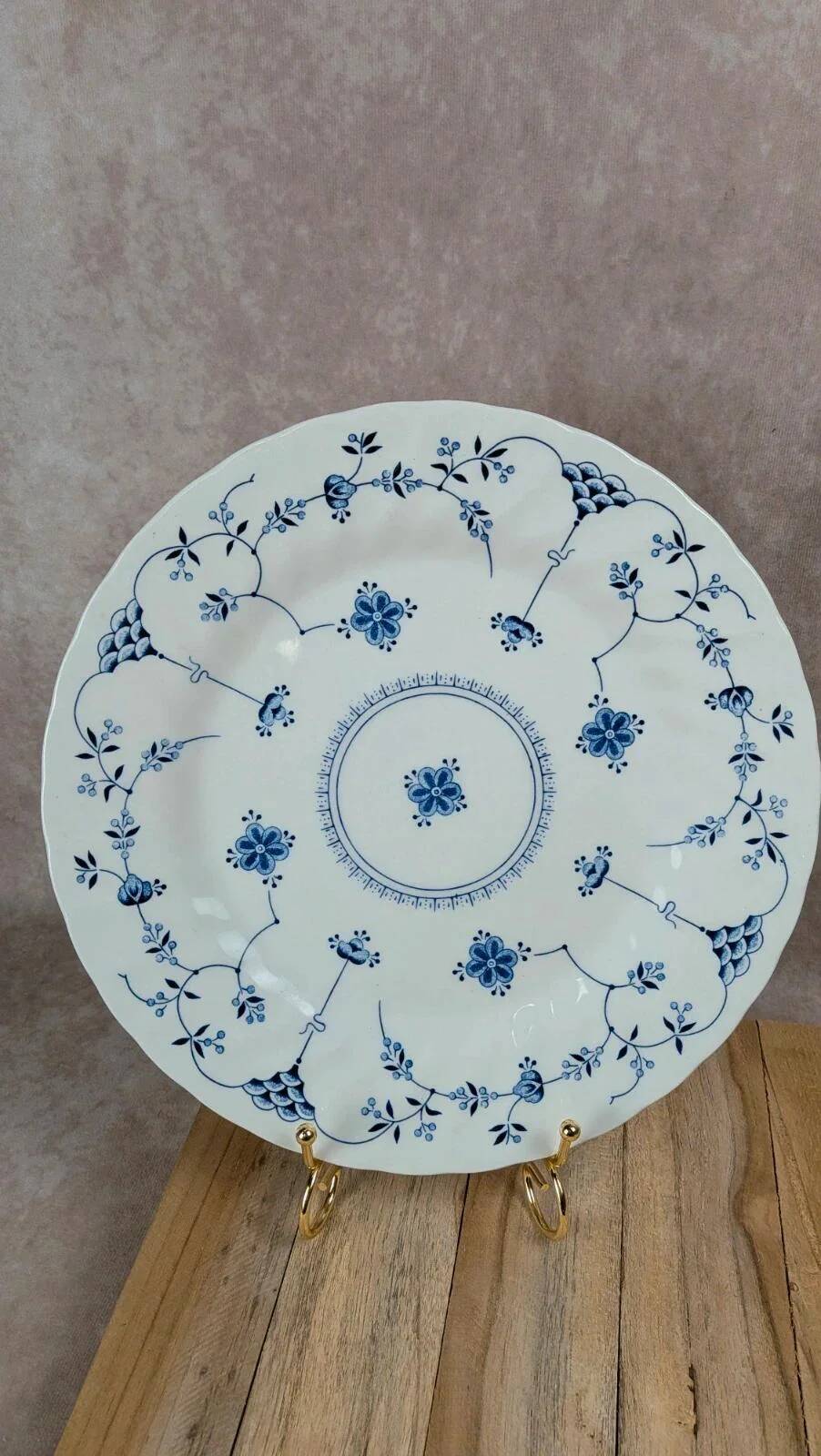 Set of 3 deep plates + dish – Myott Finlandia – England
