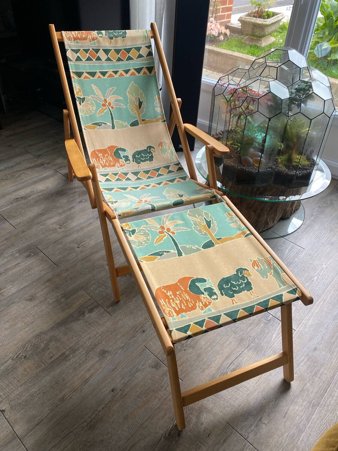 Vintage deckchair