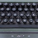 Rooy portable typewriter 1950s khaki metal