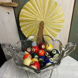 Set of 16 vintage billiard balls